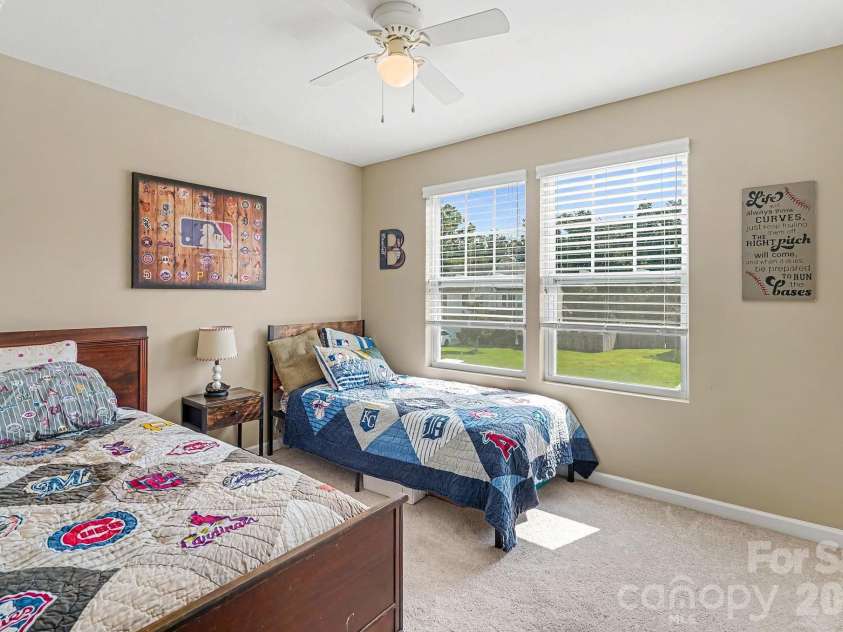 7420 Edgefield Court, Matthews, NC 28104.  MLS# CAR4419458, YatesRealty ID 47736. 
