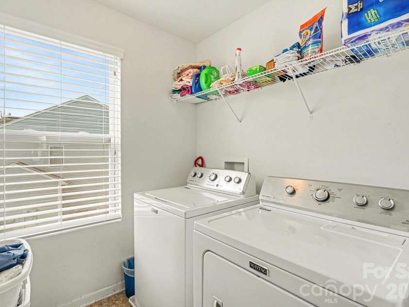 7420 Edgefield Court, Matthews, NC 28104.  MLS# CAR4419458, YatesRealty ID 47736. 