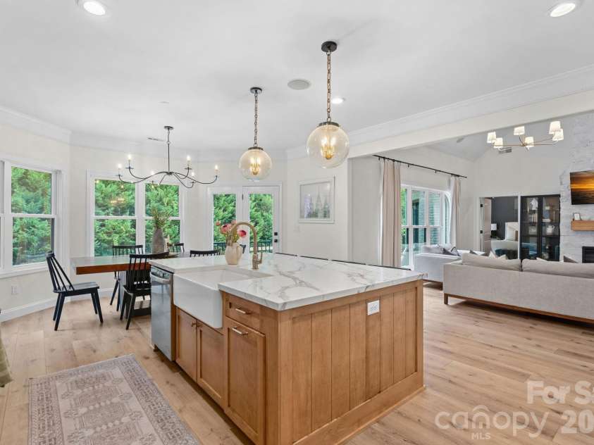 140 Crooked Branch Way, Troutman, NC 28166.  MLS# CAR4416976, YatesRealty ID 47739. 
