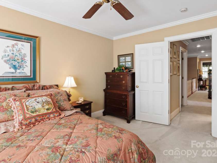 1408 Stone Gate Drive, Shelby, NC 28150.  MLS# CAR4181748, YatesRealty ID 4774. View to the hallway from the fourth bedroom