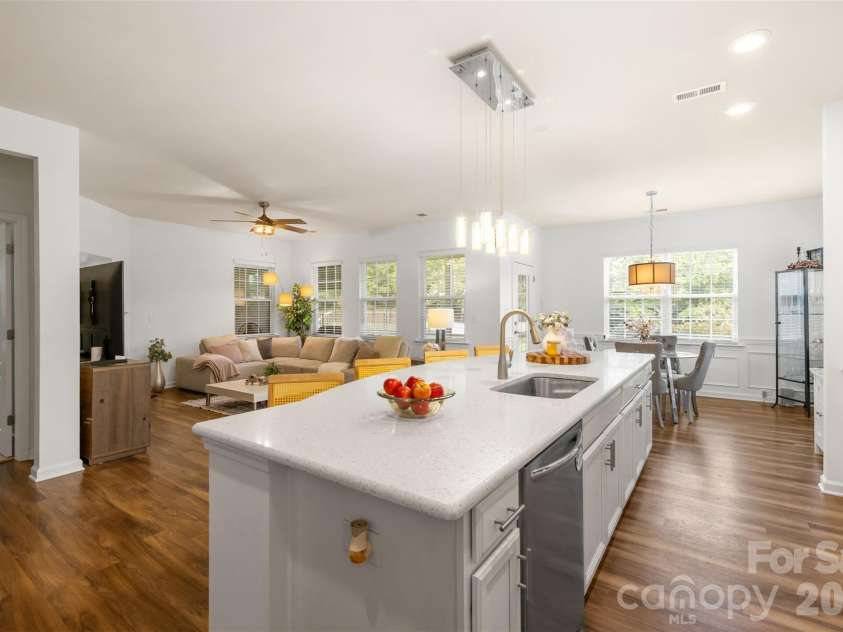 355 Kentmere Lane, Clover, SC 29710.  MLS# CAR4412715, YatesRealty ID 47742. 