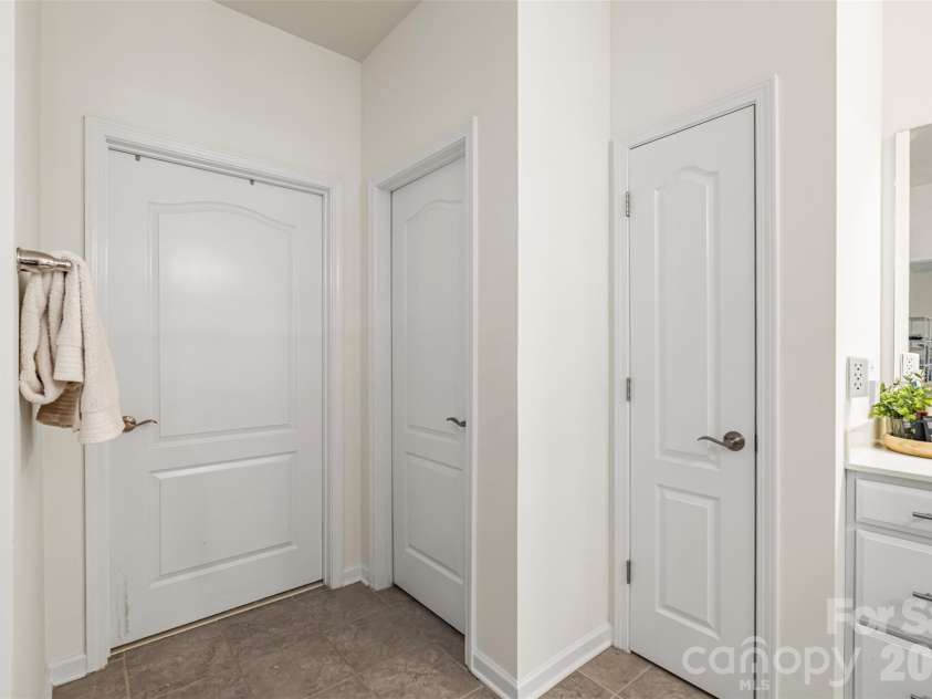 355 Kentmere Lane, Clover, SC 29710.  MLS# CAR4412715, YatesRealty ID 47742. 