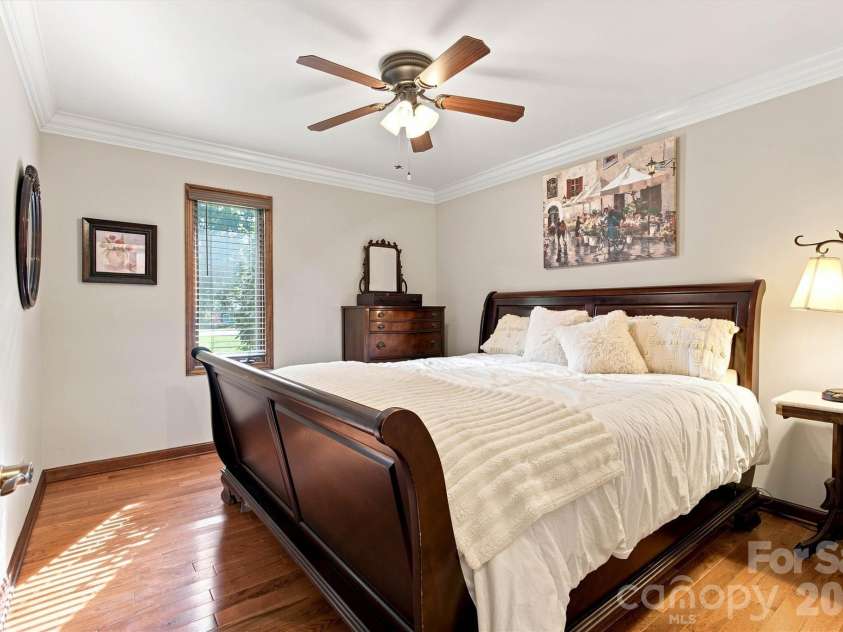 3867 Angie Drive, Denver, NC 28037.  MLS# CAR4413500, YatesRealty ID 47745. 2nd Bedroom measures 10.0x12.2. Note this is a huge bed!