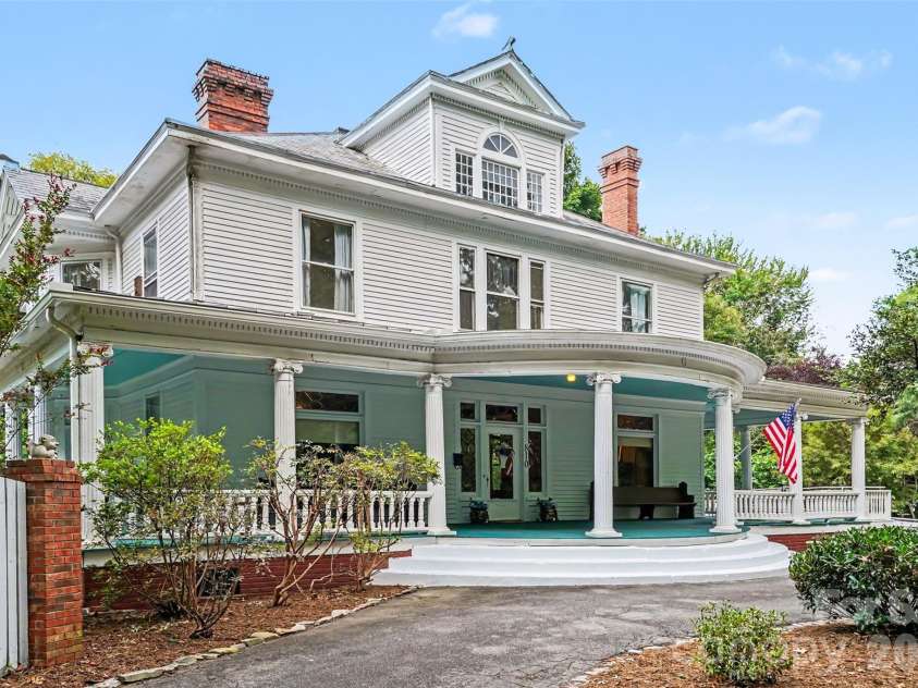 810 Franklin Street, Monroe, NC 28112.  MLS# CAR4412195, YatesRealty ID 47746. 