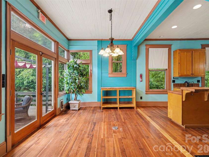 810 Franklin Street, Monroe, NC 28112.  MLS# CAR4412195, YatesRealty ID 47746. 