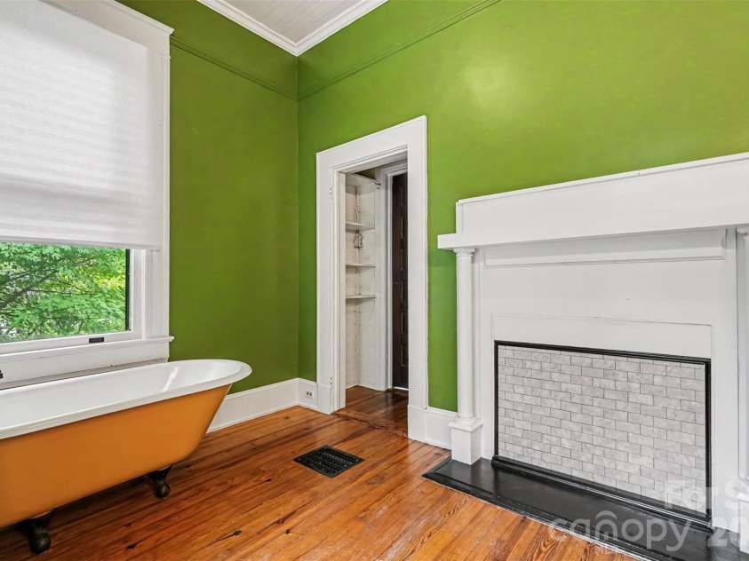 810 Franklin Street, Monroe, NC 28112.  MLS# CAR4412195, YatesRealty ID 47746. 