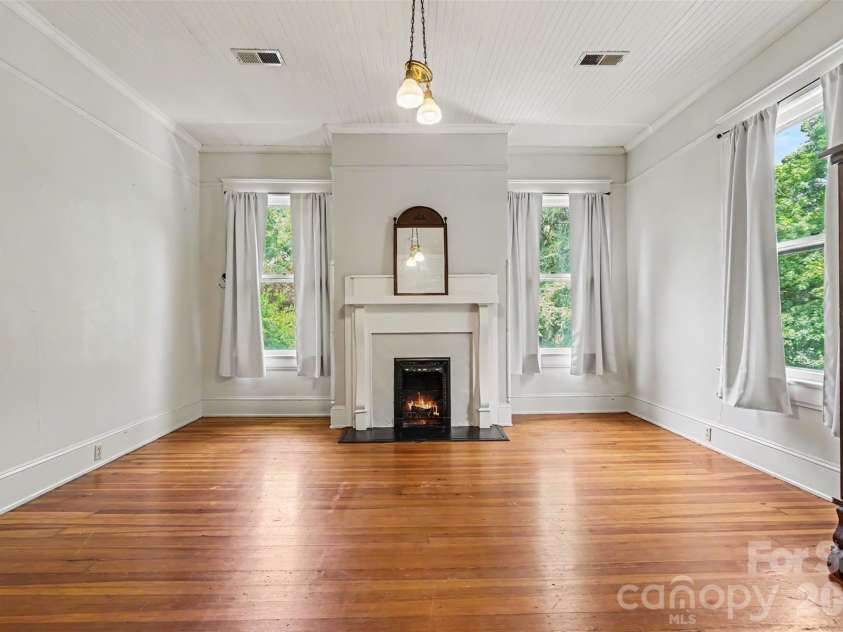 810 Franklin Street, Monroe, NC 28112.  MLS# CAR4412195, YatesRealty ID 47746. 