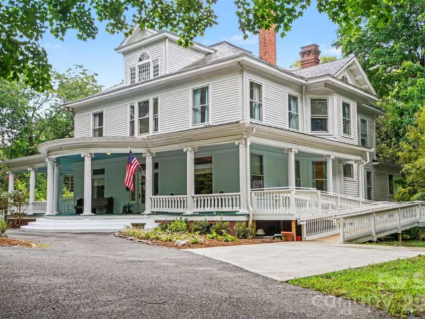 810 Franklin Street, Monroe, NC 28112.  MLS# CAR4412195, YatesRealty ID 47746. 