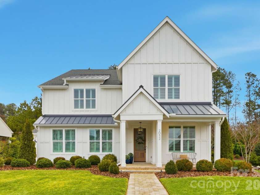 2052 Thatcher Way, Fort Mill, SC 29715.  MLS# CAR4340304, YatesRealty ID 4775. 