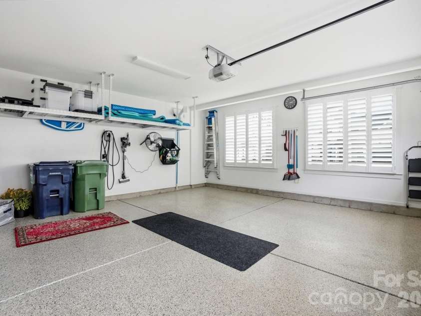 2052 Thatcher Way, Fort Mill, SC 29715.  MLS# CAR4340304, YatesRealty ID 4775. 