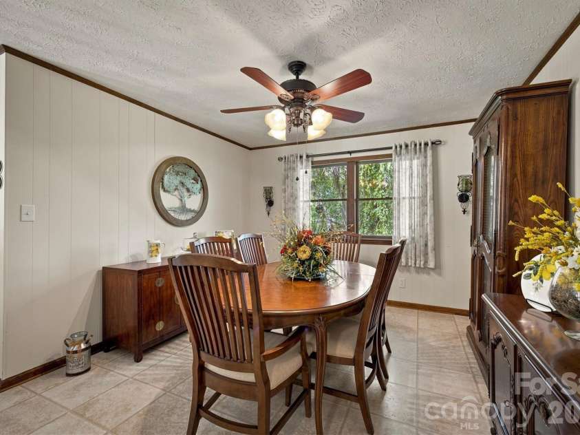 5158 Bob Farr Drive, Morganton, NC 28655.  MLS# CAR4411488, YatesRealty ID 47750. 