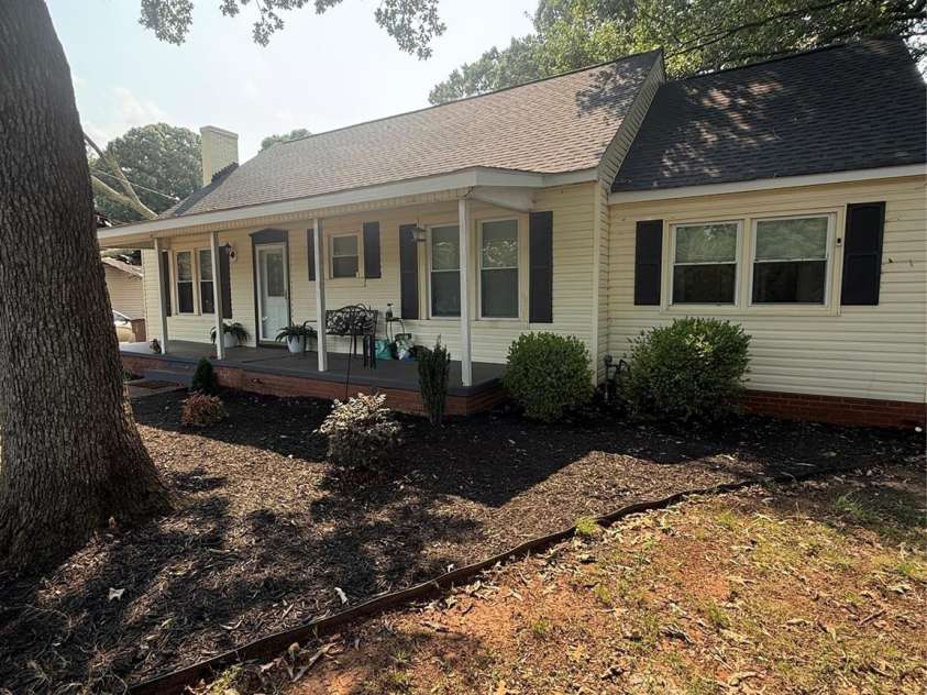 1105 Fallston Road, Shelby, NC 28150.  MLS# CAR4408909, YatesRealty ID 47751. 