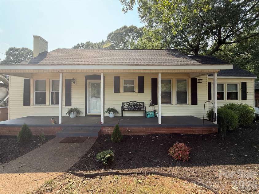 1105 Fallston Road, Shelby, NC 28150.  MLS# CAR4408909, YatesRealty ID 47751. 