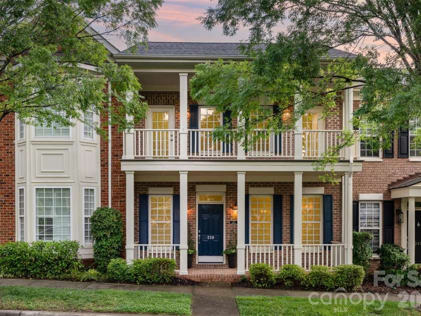 239 Faulkner Way, Davidson, NC 28036.  MLS# CAR4415330, YatesRealty ID 47752. 