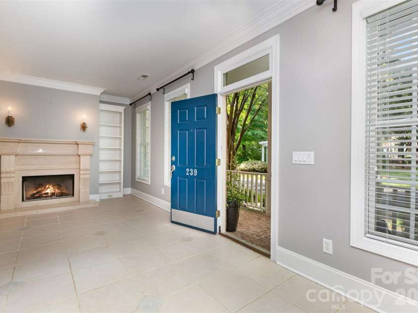 239 Faulkner Way, Davidson, NC 28036.  MLS# CAR4415330, YatesRealty ID 47752. 
