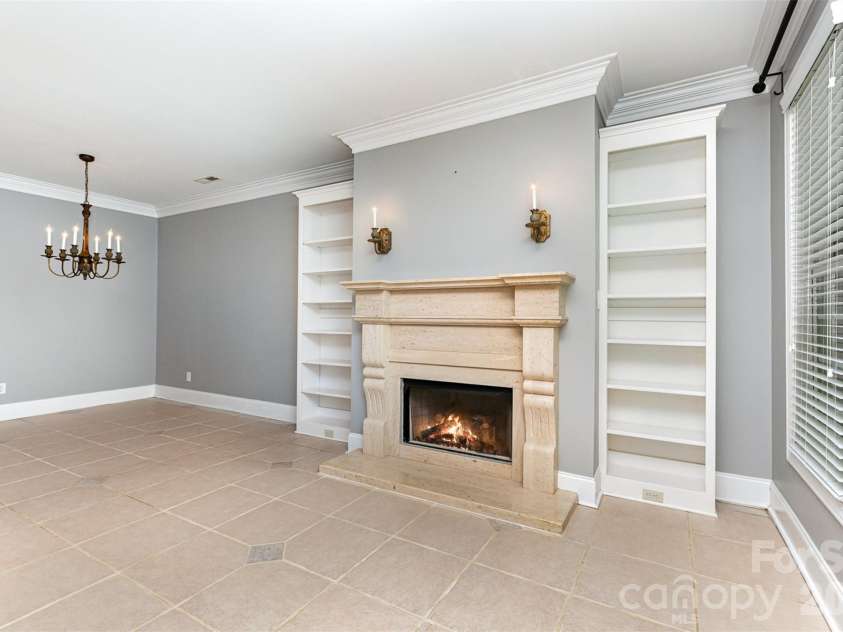 239 Faulkner Way, Davidson, NC 28036.  MLS# CAR4415330, YatesRealty ID 47752. 