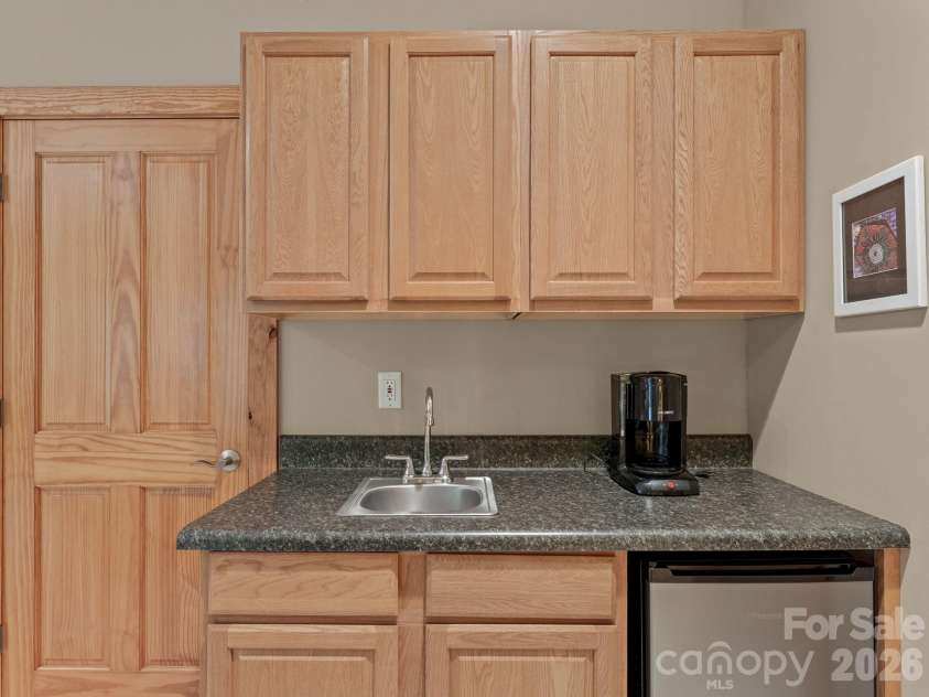 1370 Salola Lane, Brevard, NC 28712.  MLS# CAR4415333, YatesRealty ID 47754. 