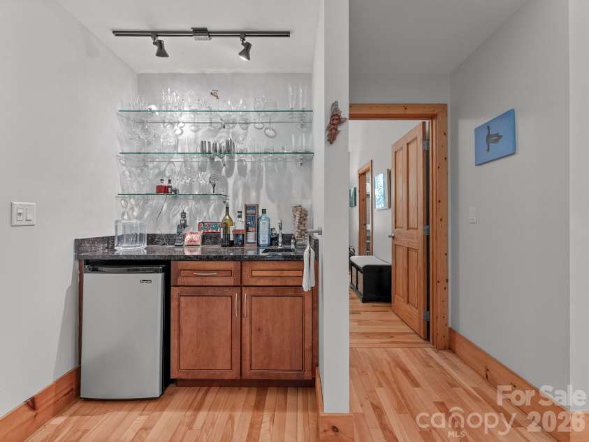 1370 Salola Lane, Brevard, NC 28712.  MLS# CAR4415333, YatesRealty ID 47754. 