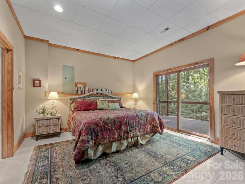 1370 Salola Lane, Brevard, NC 28712.  MLS# CAR4415333, YatesRealty ID 47754. 