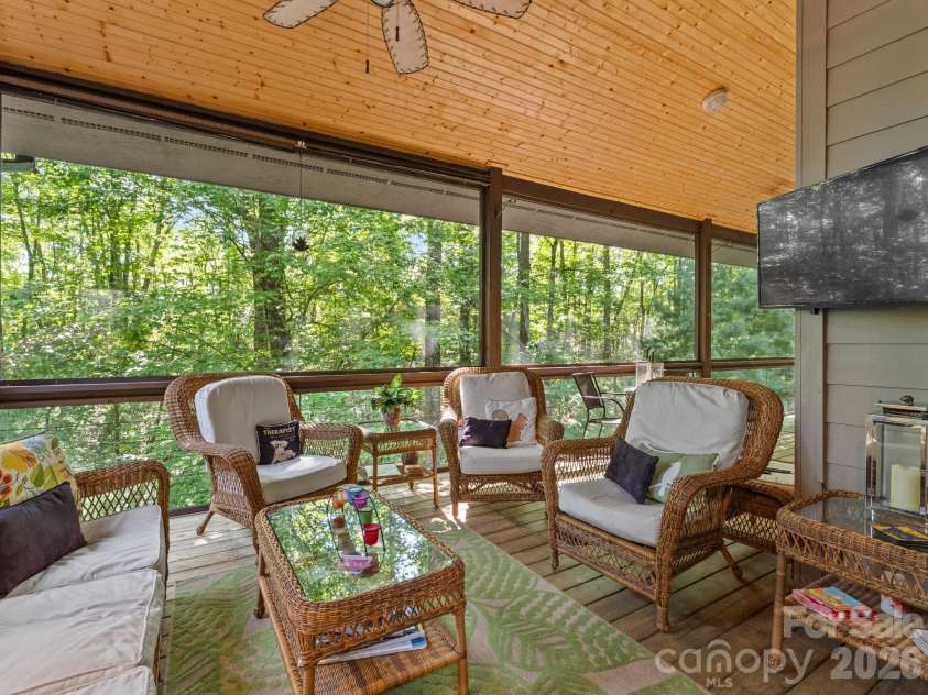 1370 Salola Lane, Brevard, NC 28712.  MLS# CAR4415333, YatesRealty ID 47754. 
