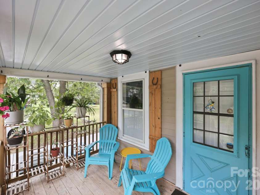 115 Henderson Street, Salisbury, NC 28144.  MLS# CAR4416911, YatesRealty ID 47756. 