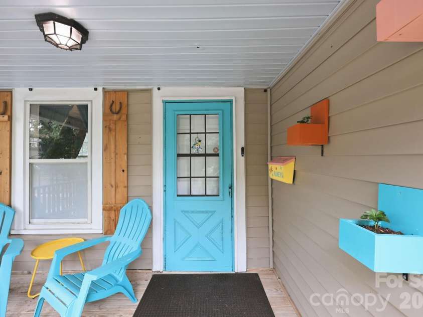 115 Henderson Street, Salisbury, NC 28144.  MLS# CAR4416911, YatesRealty ID 47756. 