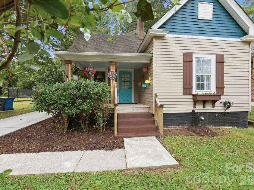 115 Henderson Street, Salisbury, NC 28144.  MLS# CAR4416911, YatesRealty ID 47756. 