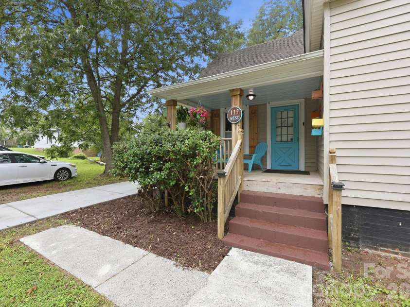 115 Henderson Street, Salisbury, NC 28144.  MLS# CAR4416911, YatesRealty ID 47756. 
