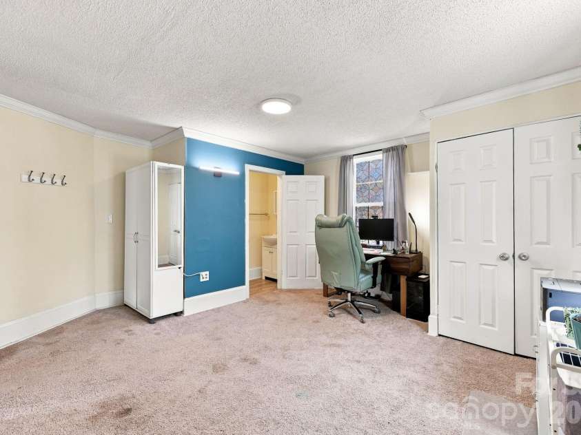115 Henderson Street, Salisbury, NC 28144.  MLS# CAR4416911, YatesRealty ID 47756. 