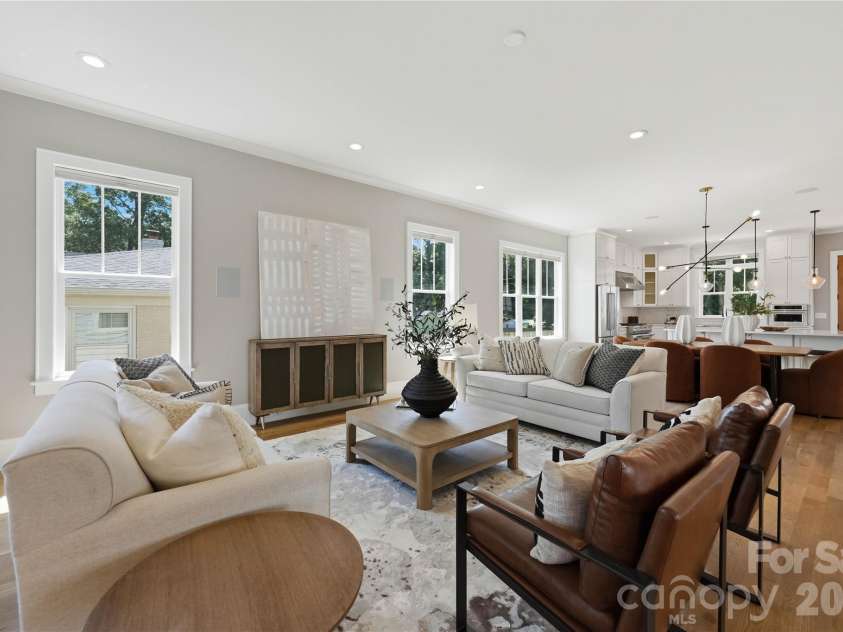 4342 Walker Road, Charlotte, NC 28211.  MLS# CAR4416343, YatesRealty ID 47757. 