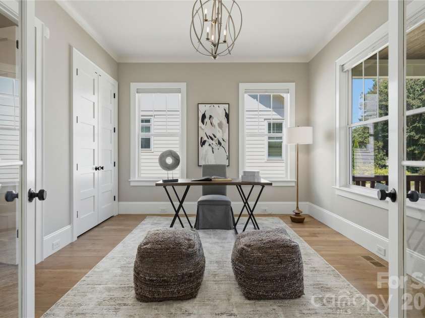 4342 Walker Road, Charlotte, NC 28211.  MLS# CAR4416343, YatesRealty ID 47757. 