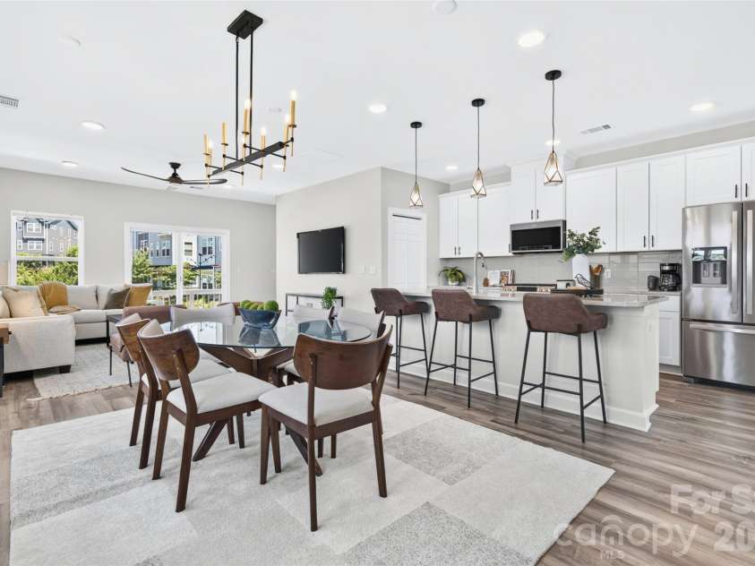 2522 Arbor Loop Drive, Charlotte, NC 28217.  MLS# CAR4415852, YatesRealty ID 47758. 