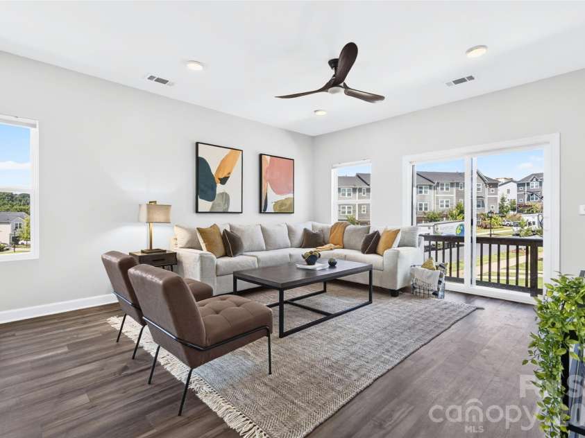 2522 Arbor Loop Drive, Charlotte, NC 28217.  MLS# CAR4415852, YatesRealty ID 47758. 