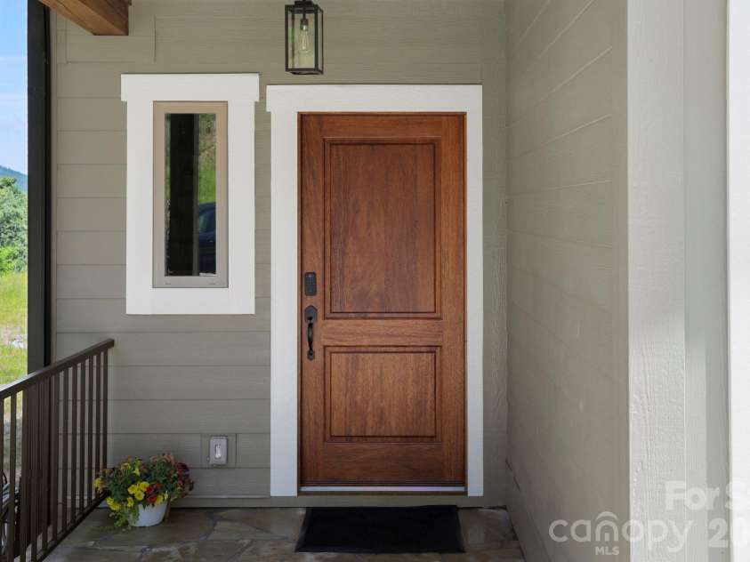 128 Chepstow Place, Black Mountain, NC 28711.  MLS# CAR4415709, YatesRealty ID 47759. 