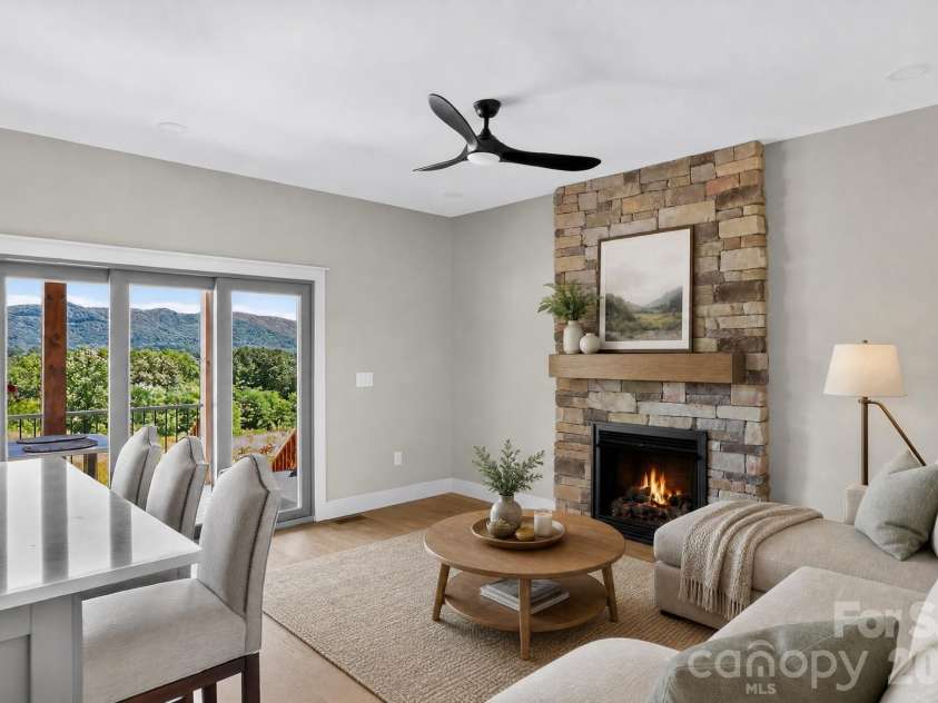 128 Chepstow Place, Black Mountain, NC 28711.  MLS# CAR4415709, YatesRealty ID 47759. Open Living Room and Kitchen
