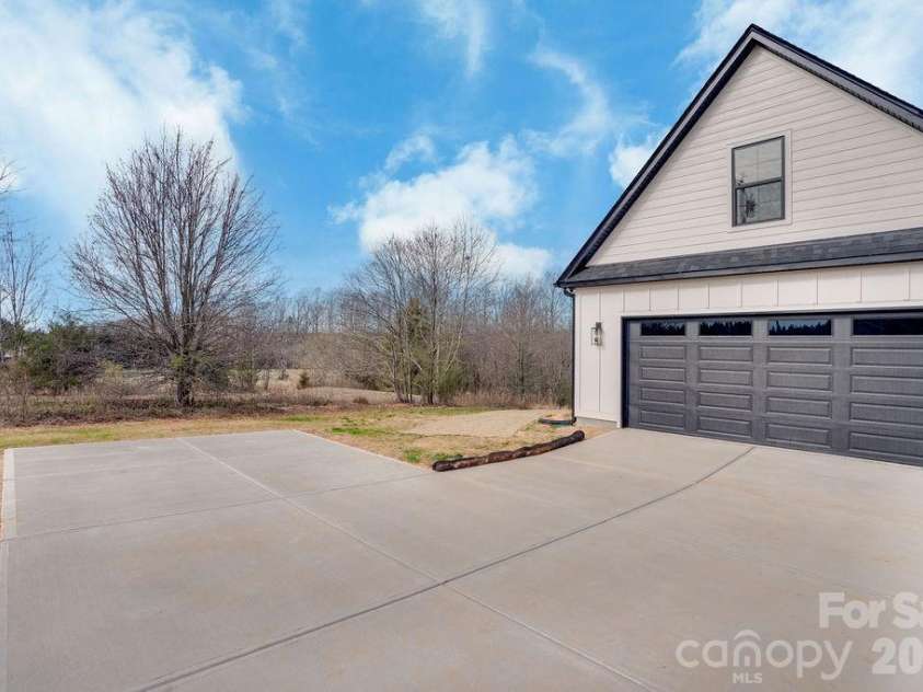 3316 Evondale Road, Lincolnton, NC 28092.  MLS# CAR4337404, YatesRealty ID 4776. 