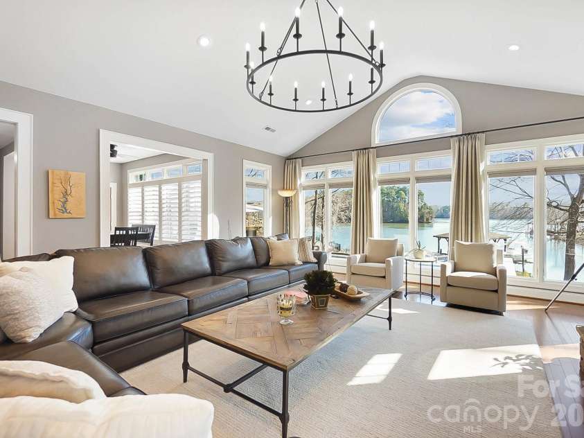 8320 Catawba Cove Drive, Belmont, NC 28012.  MLS# CAR4356566, YatesRealty ID 4776. 