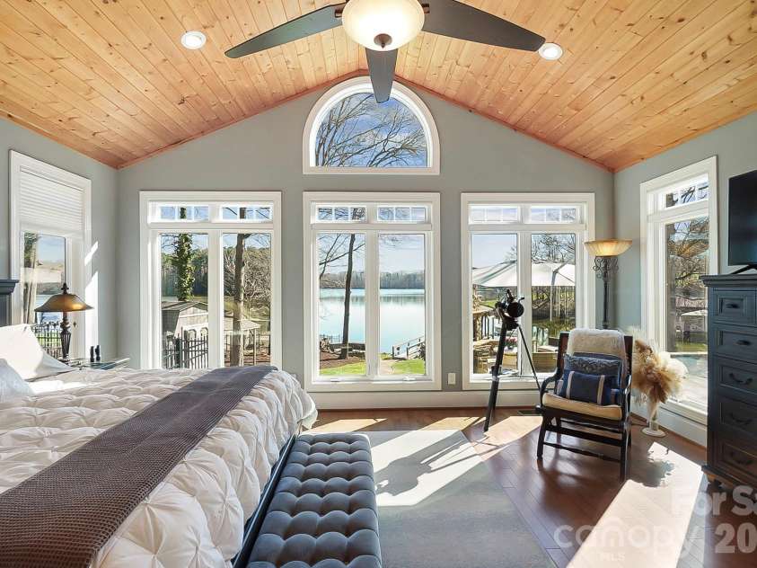 8320 Catawba Cove Drive, Belmont, NC 28012.  MLS# CAR4356566, YatesRealty ID 4776. 