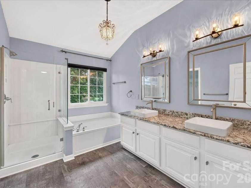 6200 Greengate Lane, Waxhaw, NC 28173.  MLS# CAR4419296, YatesRealty ID 47760. 