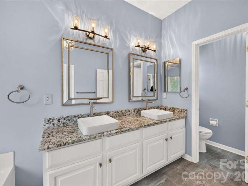 6200 Greengate Lane, Waxhaw, NC 28173.  MLS# CAR4419296, YatesRealty ID 47760. 
