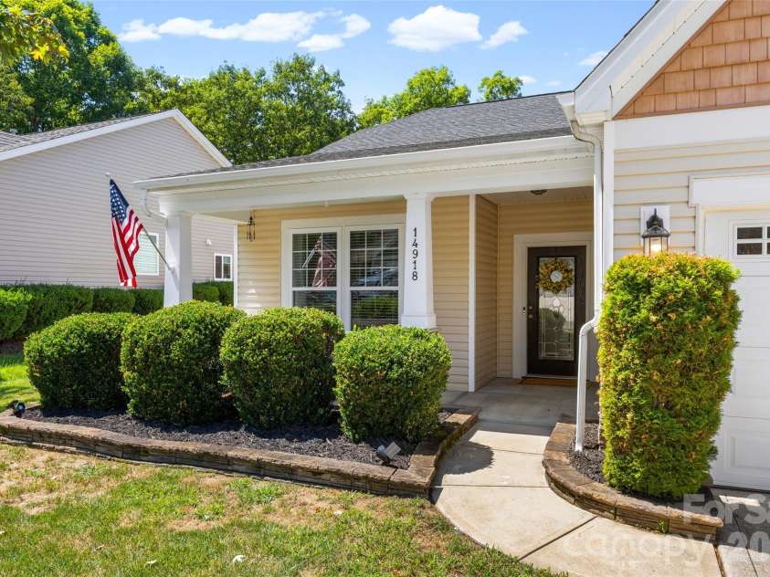 14918 Brotherly Lane, Charlotte, NC 28278.  MLS# CAR4417944, YatesRealty ID 47761. 