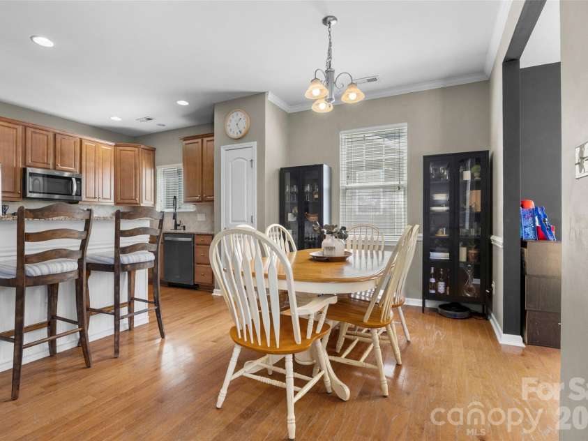 14918 Brotherly Lane, Charlotte, NC 28278.  MLS# CAR4417944, YatesRealty ID 47761. 