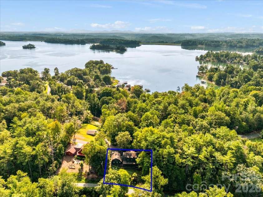 6012 Holiday Shores Avenue, Nebo, NC 28761.  MLS# CAR4419298, YatesRealty ID 47764. 