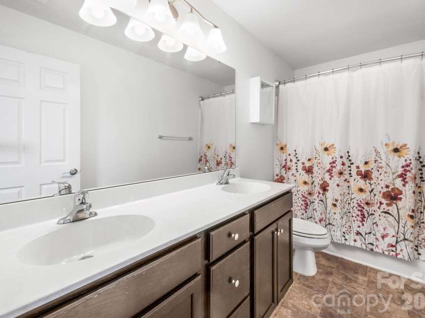 738 Cardwell Lane, Fletcher, NC 28732.  MLS# CAR4419188, YatesRealty ID 47765. 
