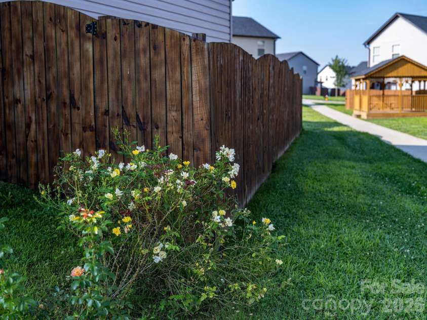 738 Cardwell Lane, Fletcher, NC 28732.  MLS# CAR4419188, YatesRealty ID 47765. 