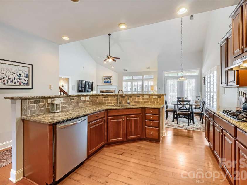 9547 Burford Lane, Concord, NC 28027.  MLS# CAR4418375, YatesRealty ID 47766. 