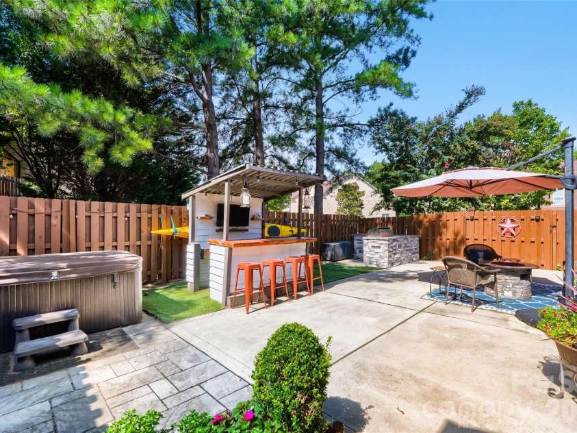9547 Burford Lane, Concord, NC 28027.  MLS# CAR4418375, YatesRealty ID 47766. 