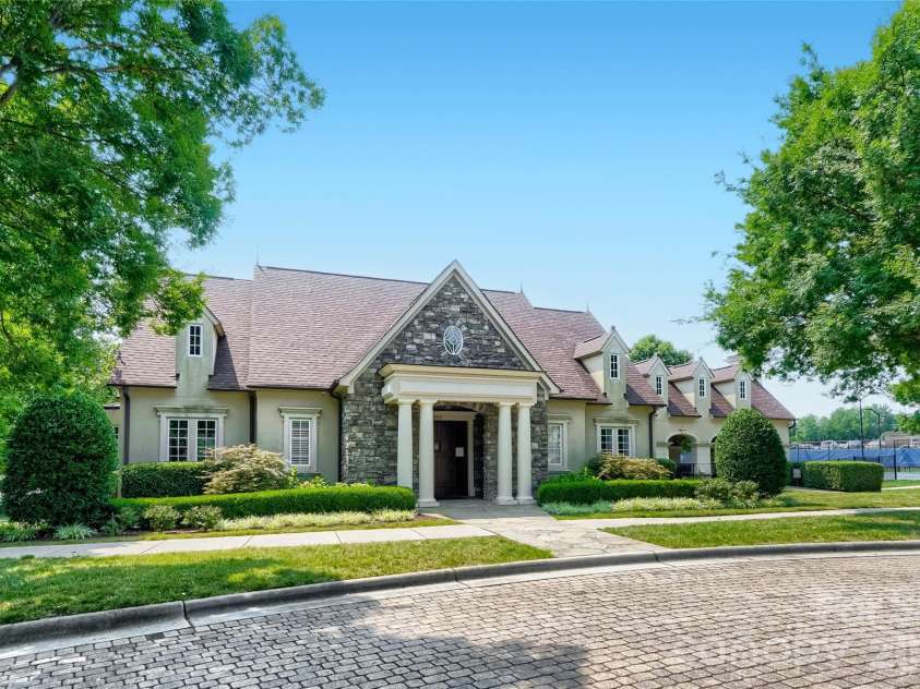 9547 Burford Lane, Concord, NC 28027.  MLS# CAR4418375, YatesRealty ID 47766. 