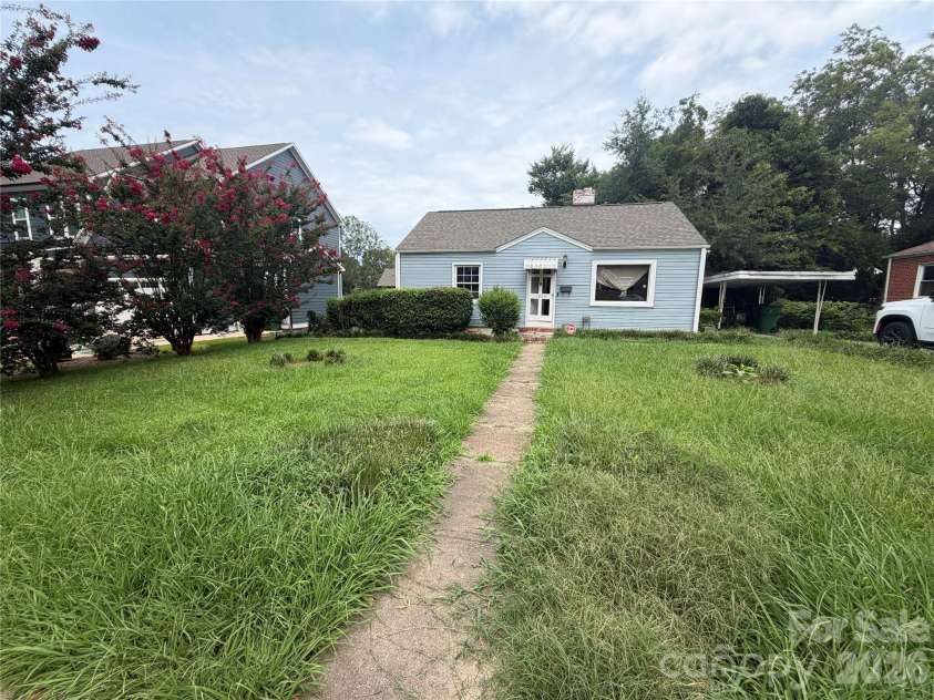 1009 Woodside Avenue, Charlotte, NC 28205.  MLS# CAR4416850, YatesRealty ID 47767. 