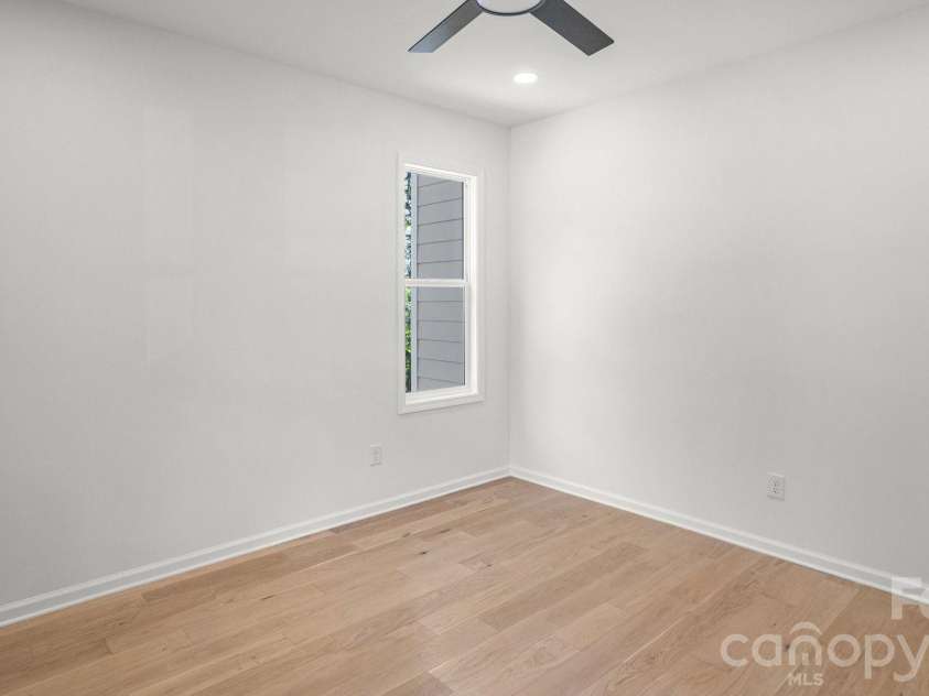 3800 Erskine Woods Drive, Bessemer City, NC 28016.  MLS# CAR4418999, YatesRealty ID 47768. 